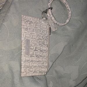 Simply Southern Silver Croc-Embossed Wristlet Clutch